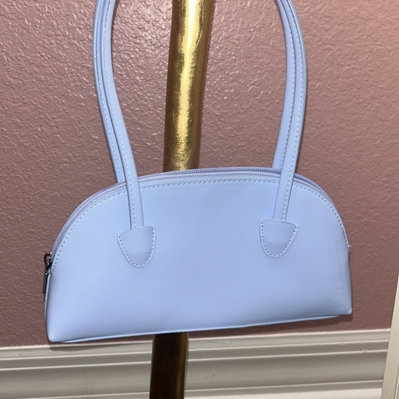 Shiny light blue mini purse - Picture 2 of 3